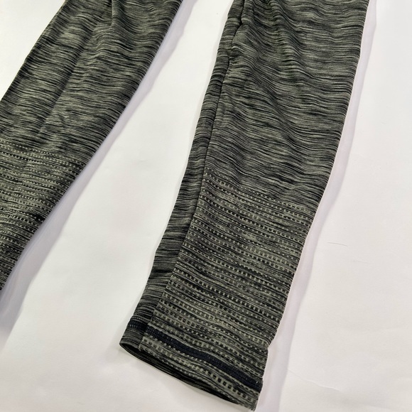 Mamalicious Maternity Active Cropped Leggings - Picture 6 of 9